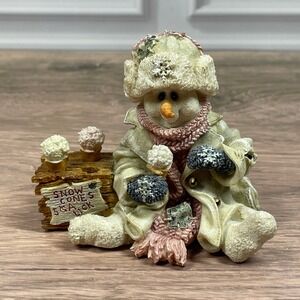 Boyds Bears & Friends Theodore Roosevelt Snowman Snow Cone Stand Figurine 1997